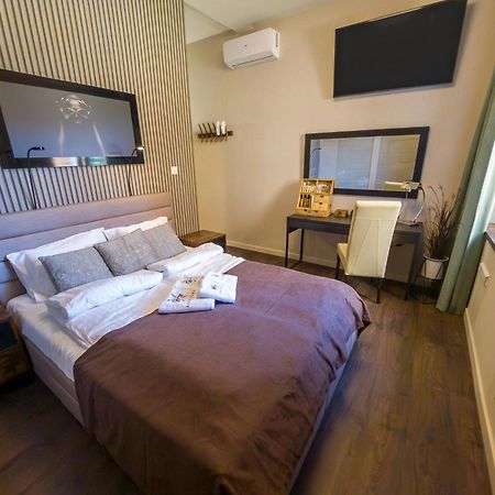 Like Home 2 Sauna,Jacuzzi & Spa Świdnica Exteriér fotografie