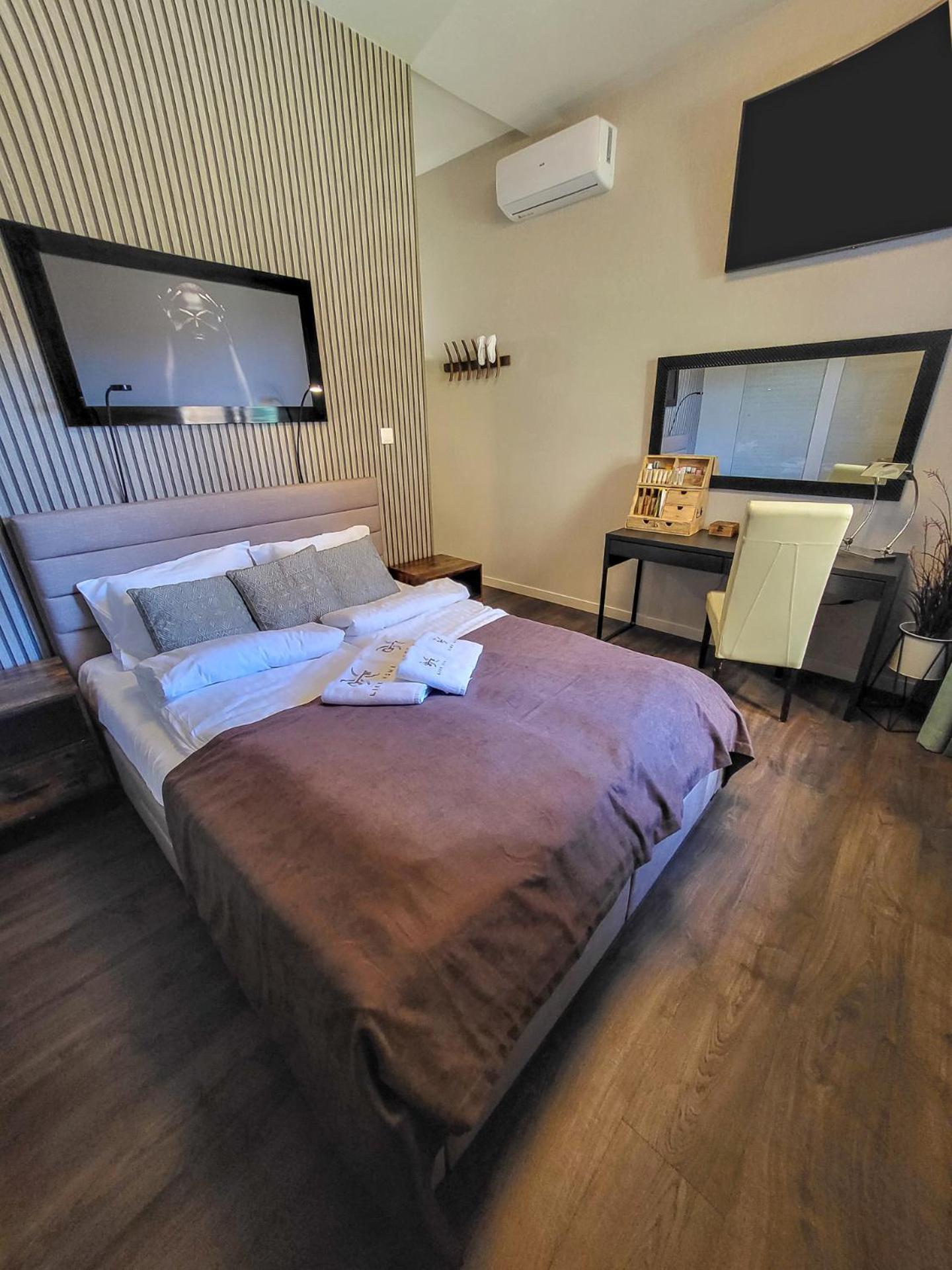 Like Home 2 Sauna,Jacuzzi & Spa Świdnica Exteriér fotografie